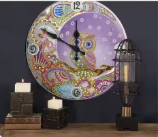 Diamond painting klok uil – kleurrijk mandala design – ronde steentjes – DIY wanddecoratie