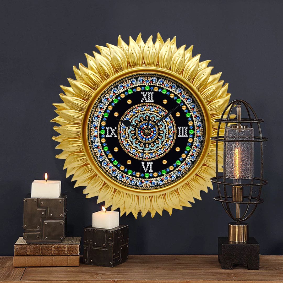 Diamond painting klok zonnebloem – luxe gouden frame – ronde steentjes – DIY wanddecoratie